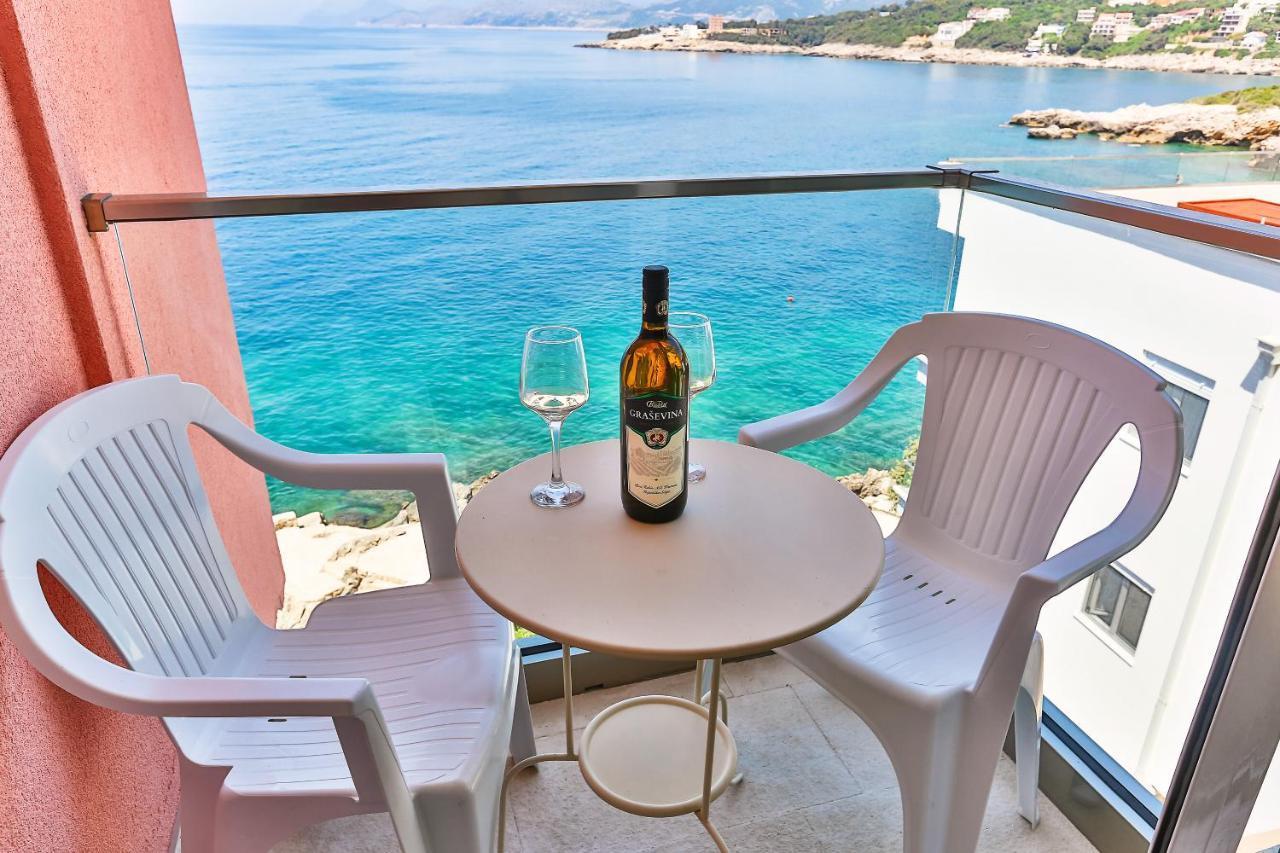 Dreamsea Apartment Utjeha-Bušat Eksteriør billede
