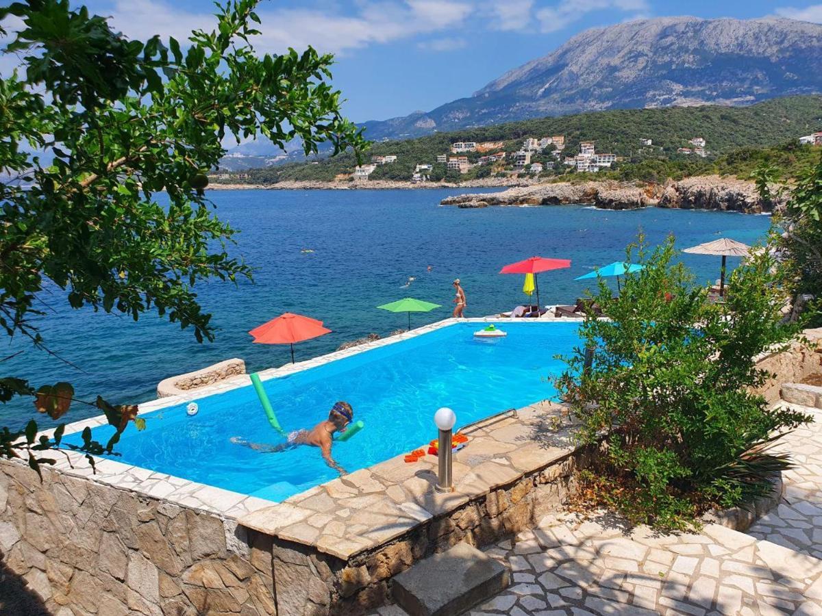 Dreamsea Apartment Utjeha-Bušat Eksteriør billede