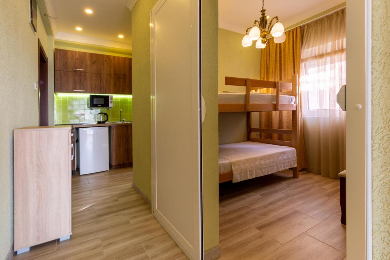 Dreamsea Apartment Utjeha-Bušat Eksteriør billede
