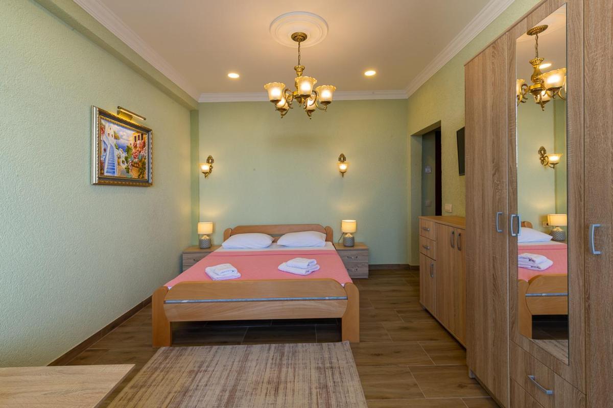 Dreamsea Apartment Utjeha-Bušat Eksteriør billede